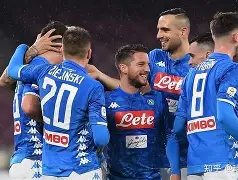 欧博在线平台-集结日尼斯调整名单以备欧超杯布莱顿豪取连胜备战意甲，马德里竞技今夜门线救险瞬间刷屏的简单介绍